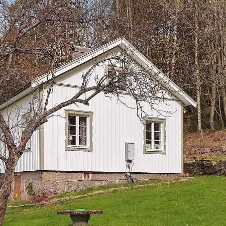 6 Person Holiday Home In Str Mstad Stromstad Bagian luar foto