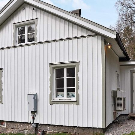 6 Person Holiday Home In Str Mstad Stromstad Bagian luar foto